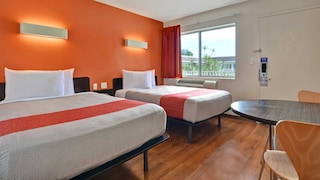 Motel 6 Dania Beach, FL