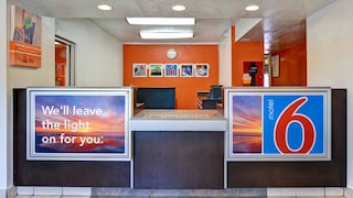 Motel 6 Dania Beach, FL