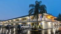 Motel 6 Dania Beach, FL