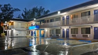 Motel 6 Dania Beach, FL