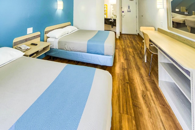 2 Full Beds | Mini Fridge