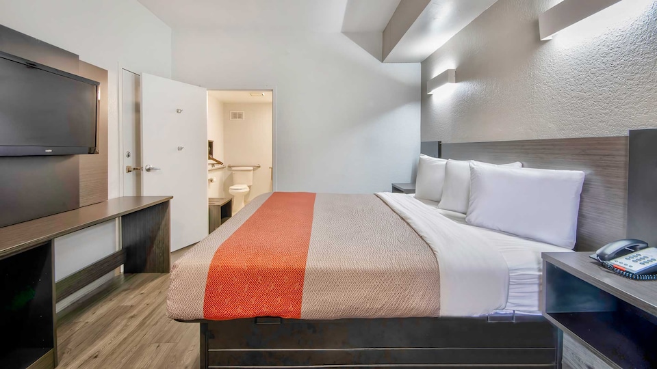 Motel 6 Lafayette, LA, C70501, Lafayette LA