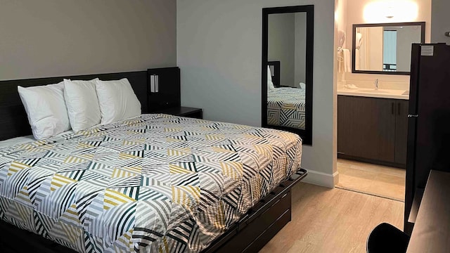 1 King Bed | Mobil Acc RI Shwr Nsmk Kitchen