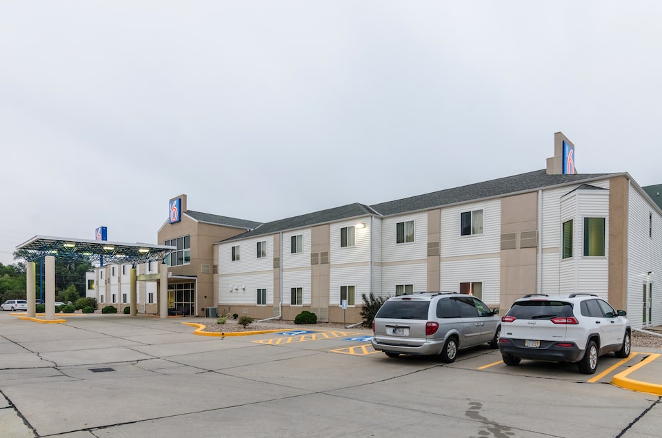Motel 6 Kearney, NE, KEARNEY, KEARNEY