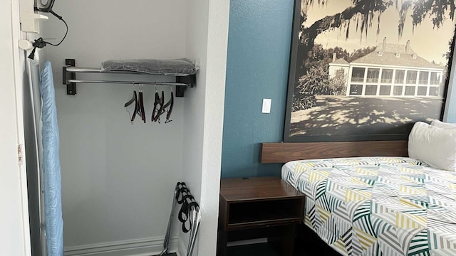 1 King Bed | Non-Smoking, Micfridge