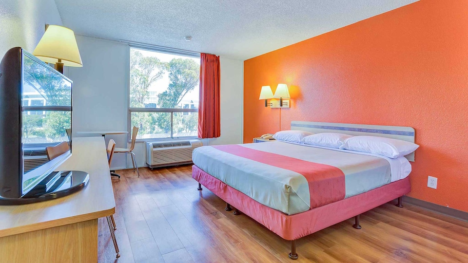 Motel 6 Belmont, CA - San Francisco - Redwood City, Belmont, Belmont