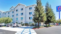 Motel 6 Belmont, CA - San Francisco - Redwood City