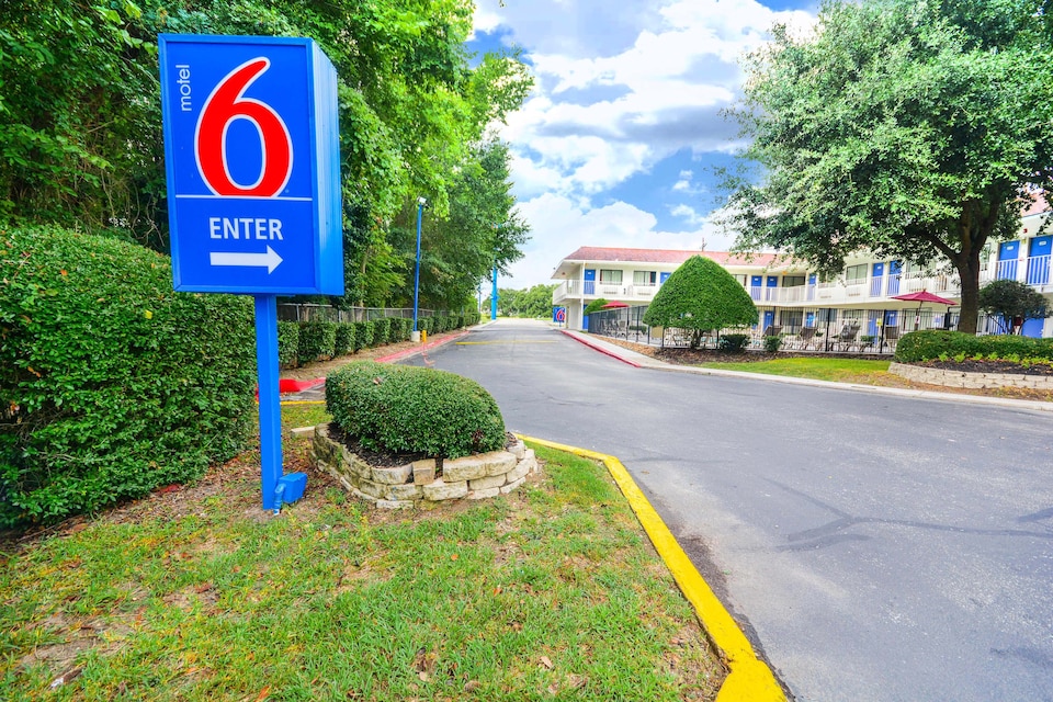 Motel 6 Huntsville, TX, HUNTSVILLE, HUNTSVILLE
