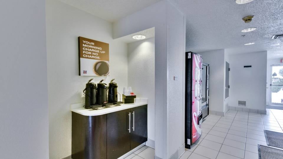 Motel 6 Lewisville, TX - Dallas, Lewisville, Lewisville