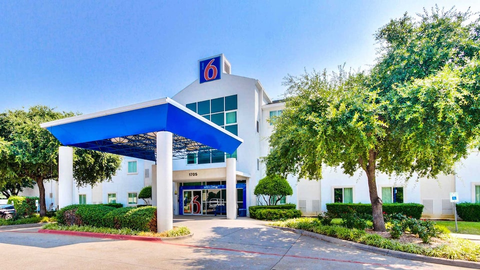 Motel 6 Lewisville, TX - Dallas, Lewisville, Lewisville