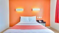 Motel 6 Lewisville, TX - Dallas