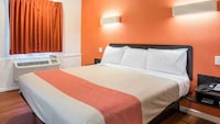 Motel 6 Glassboro, NJ - Rowan University