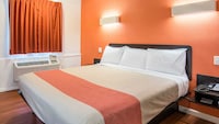 Motel 6 Glassboro, NJ - Rowan University