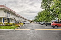 Motel 6 Everett, WA - South