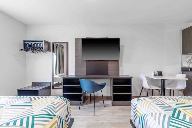 2 Queen Beds | Mobil Access Tub Nsmk Kitchen