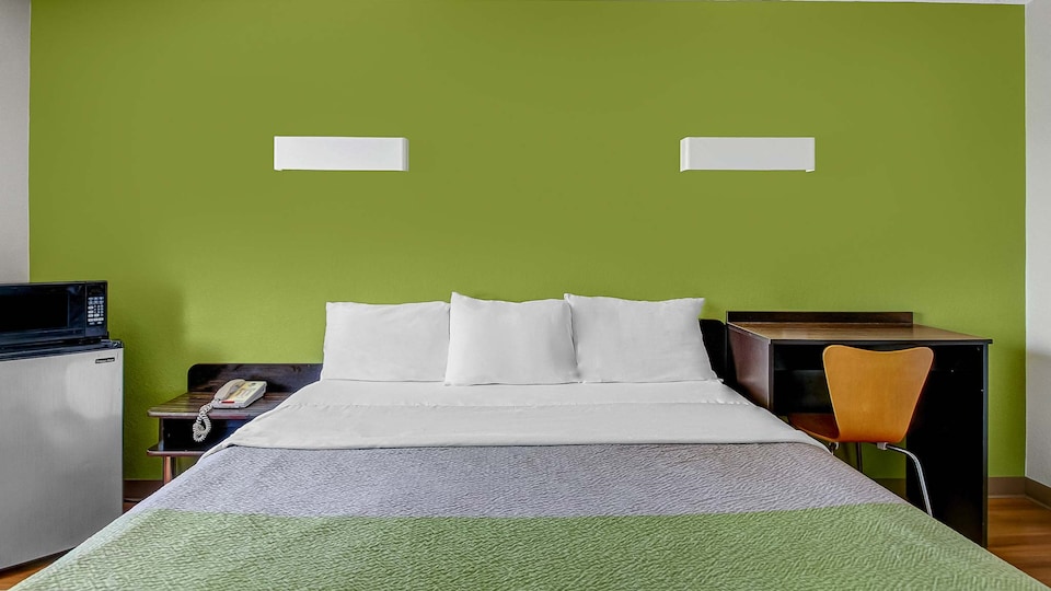 Motel 6 Charles Town, WV, Charles Town, Charles Town