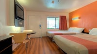 Motel 6 Palm Springs, CA - Downtown