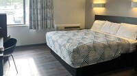 Motel 6 Wisconsin Rapids, WI