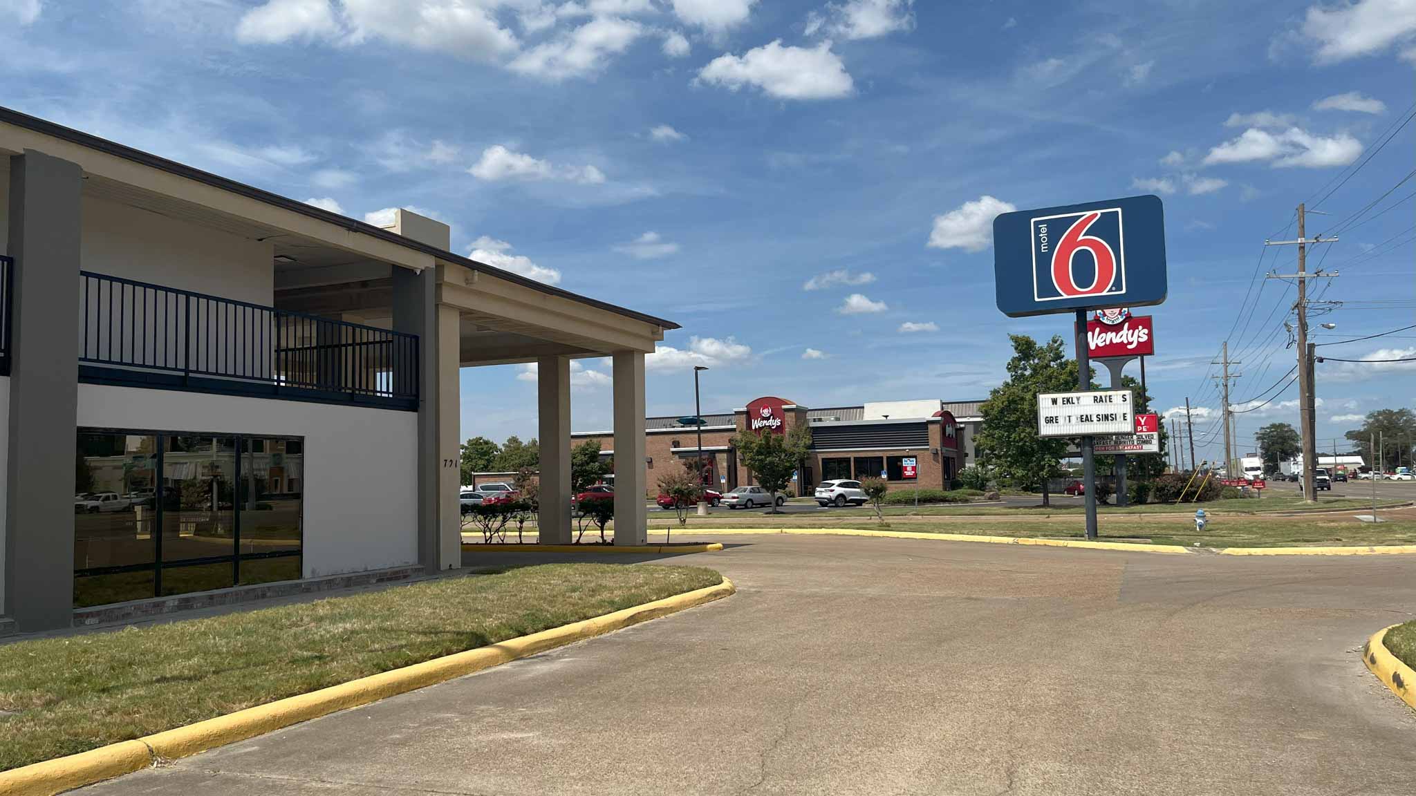 Motel 6 Cleveland, MS - University Affordable