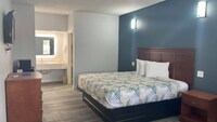 Motel 6 Cleveland, MS – Delta State University