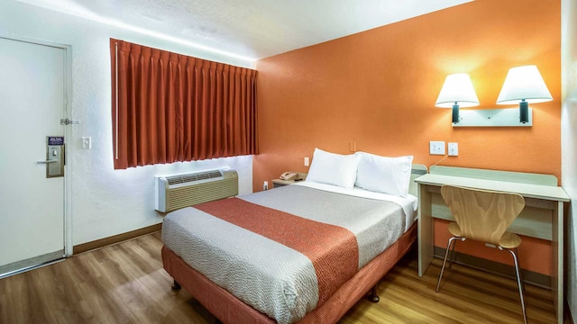 1 Full Bed | ADA/RI Shower