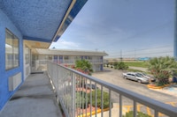 Motel 6 San Antonio, TX - Fort Sam Houston