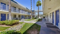 Motel 6 Mesa, AZ - South