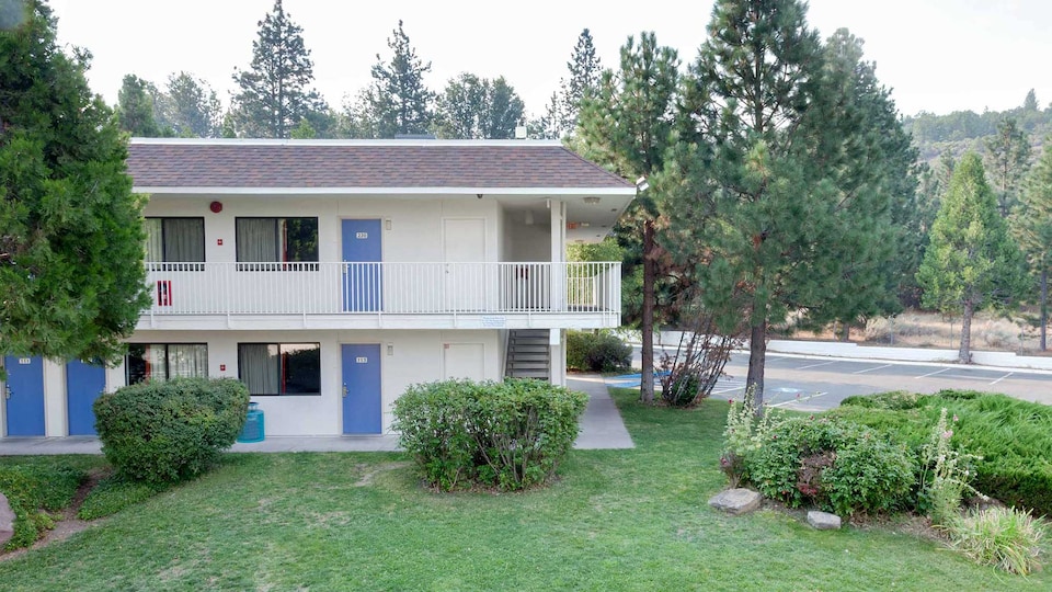 Motel 6 Weed, CA - Mount Shasta, Weed, Weed