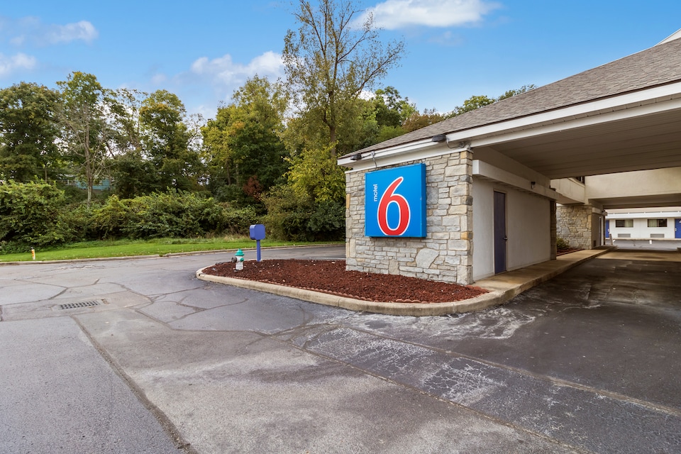 Motel 6 Dayton, OH - Englewood, Dayton_g6, Dayton