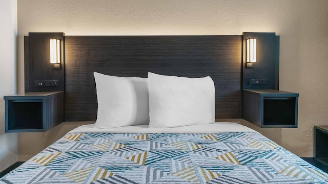 1 Full Bed | Mobility Acc Tub Nsmk, Fridge