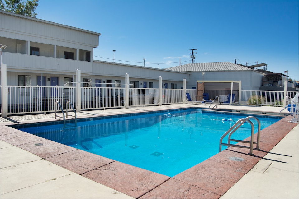 Motel 6 Madras, OR, Madras, Madras