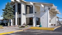 Motel 6 Madras, OR