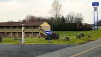 Motel 6 Shartlesville, PA