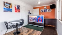 Motel 6 Tremonton, UT