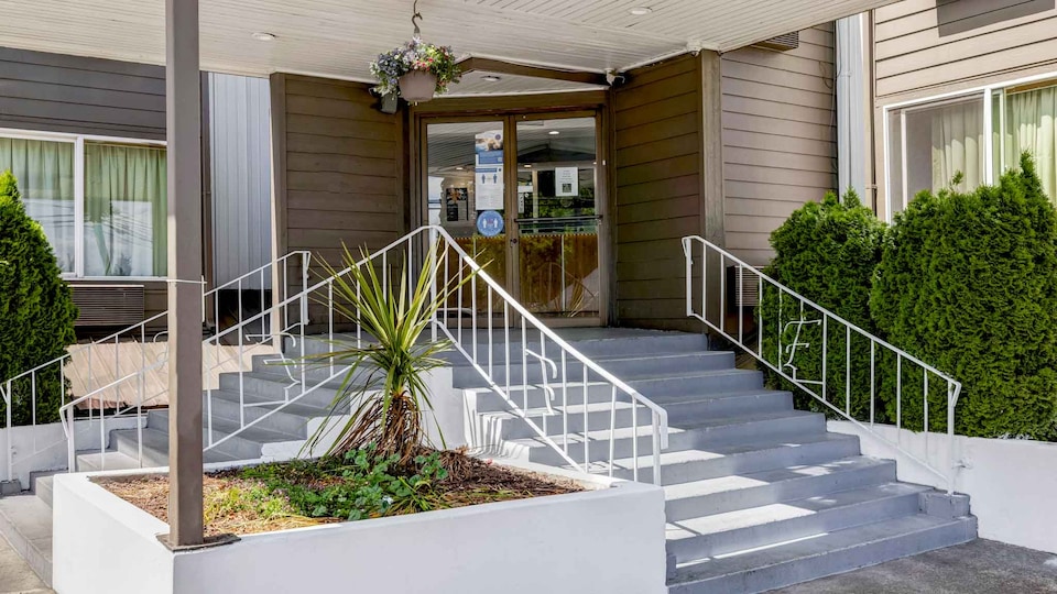 Studio 6 Portland, OR, C97220, Portland OR