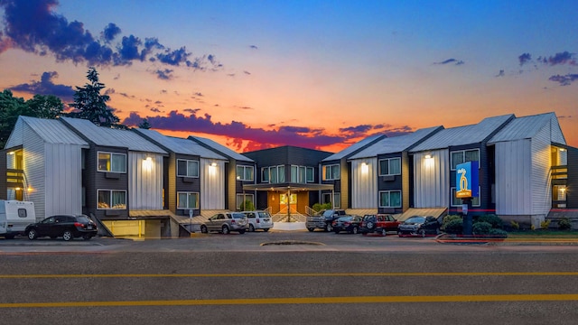 Studio 6 Portland, OR