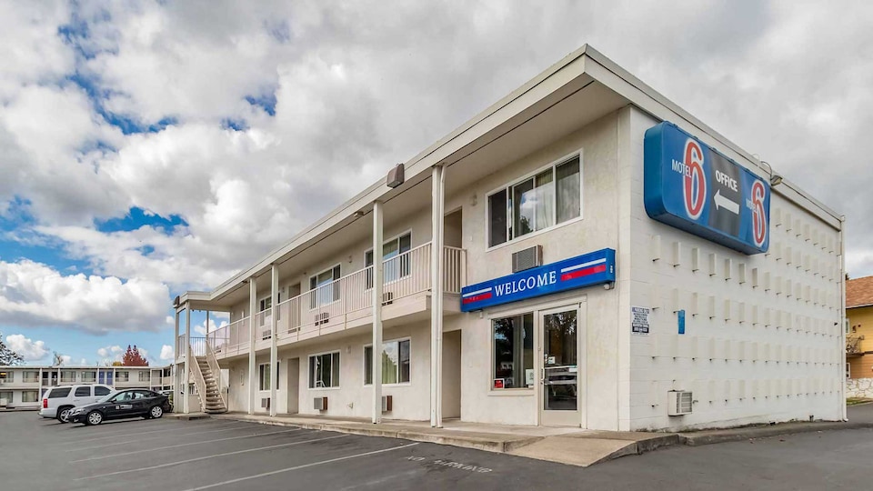 Motel 6 Beaverton, OR, Beaverton, Beaverton