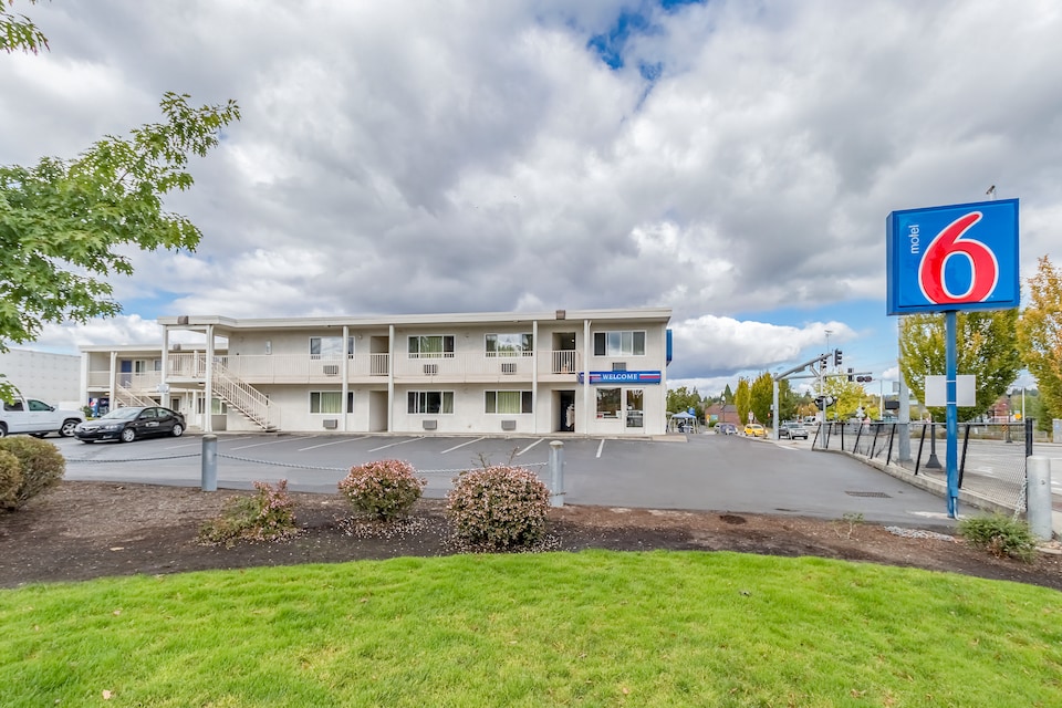 Motel 6 Beaverton, OR, Beaverton, Beaverton
