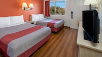 Motel 6 Jurupa Valley, CA - Riverside West