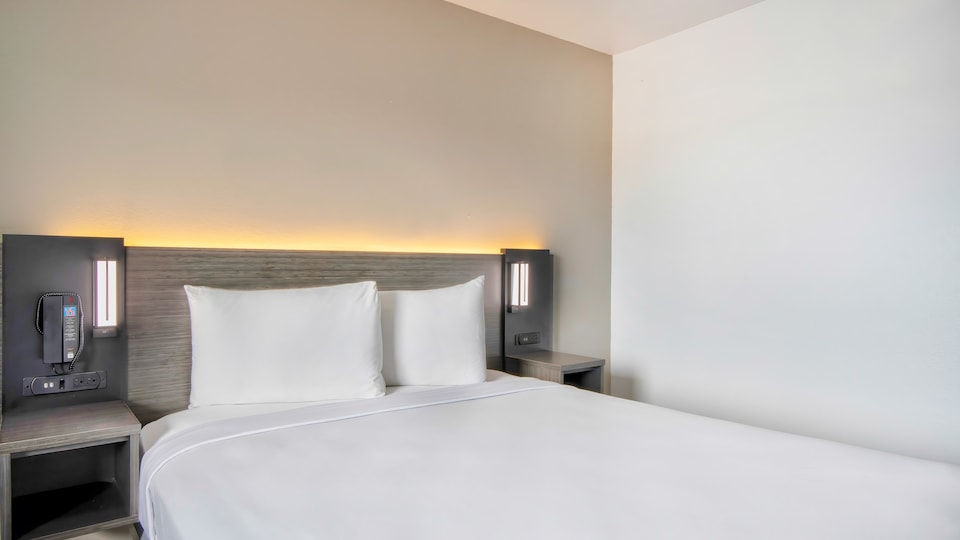 Motel 6 Austin, TX - North, C78753, Austin TX