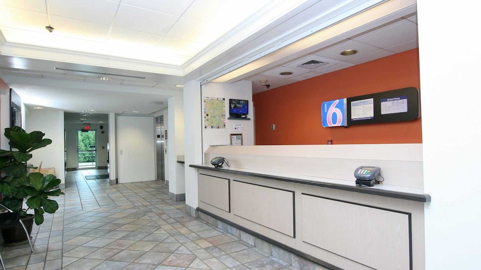 Motel 6 Colchester, VT - Burlington, Colchester_g6, Colchester