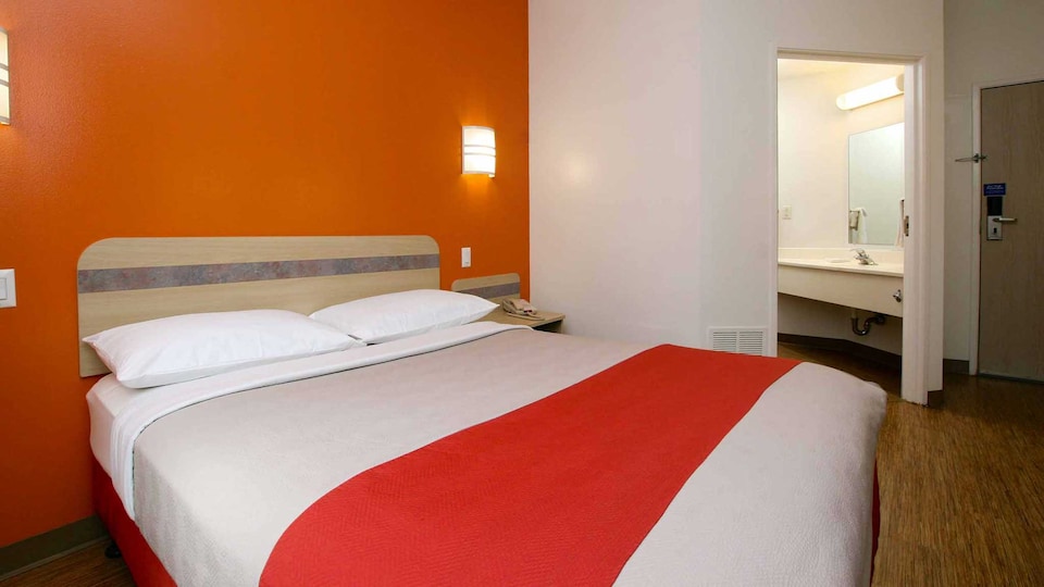 Motel 6 Colchester, VT - Burlington, Colchester_g6, Colchester