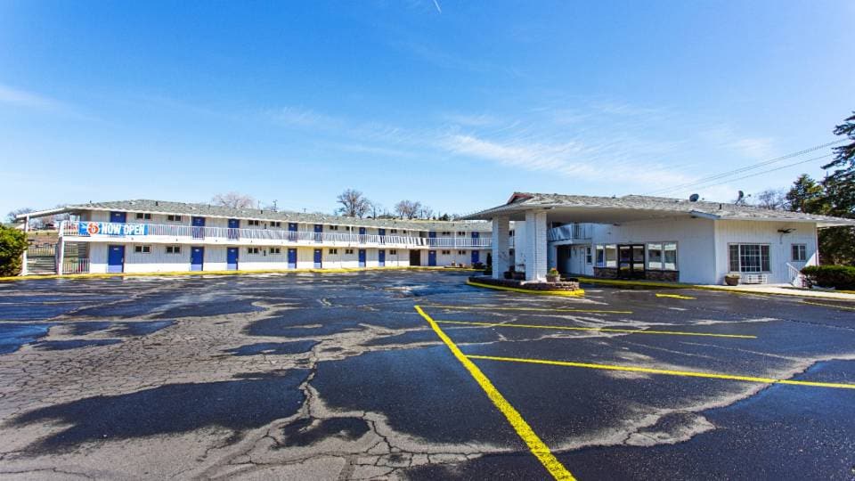 Motel 6 Pendleton, OR - West, C97801, Pendleton OR