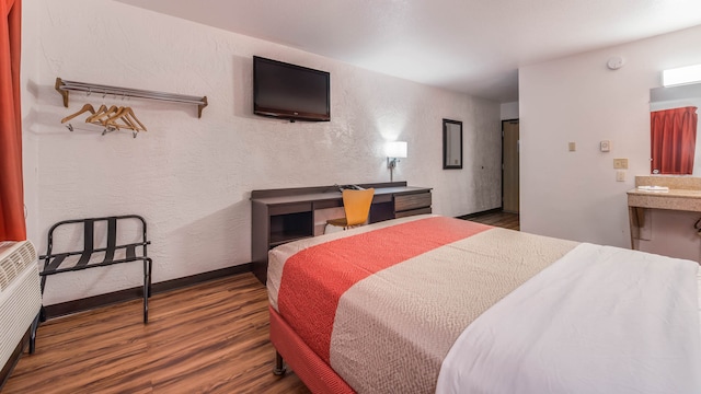 1 Queen Bed | Non-Smoking