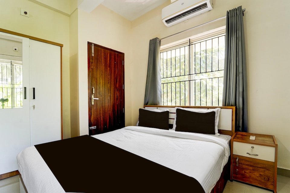 Super Collection O Calicut Near Calicut Medical College, Calicut City, Calicut