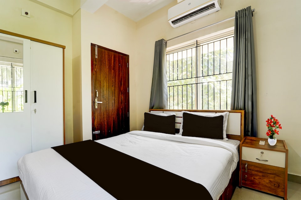 Super Collection O Calicut Near Calicut Medical College, Calicut City, Calicut