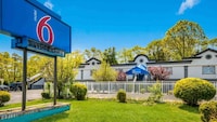 Motel 6 Toms River, NJ - Near Seaside Heights