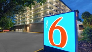 Motel 6 Cutler Bay, FL - Miami