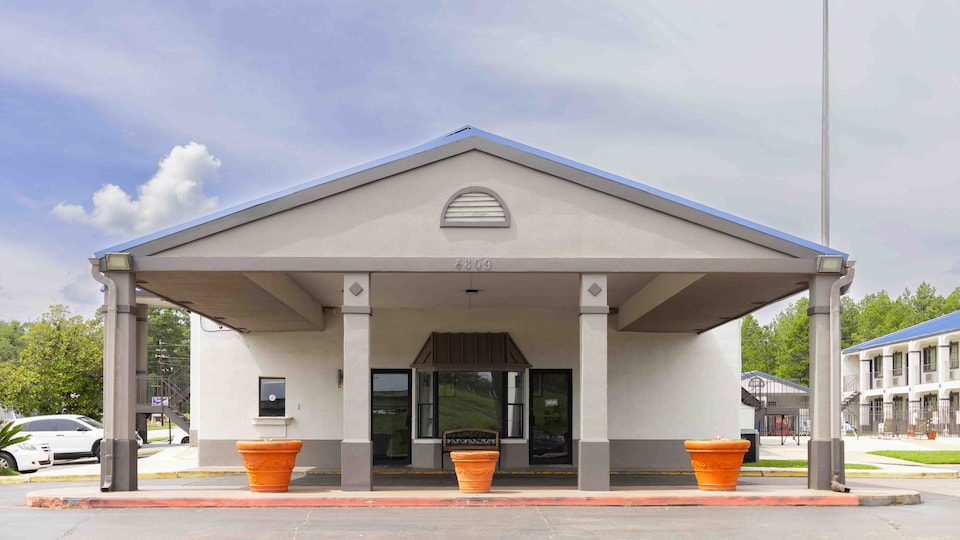 Motel 6 Nacogdoches, TX, Nacogdoches_1bc880c0, Nacogdoches