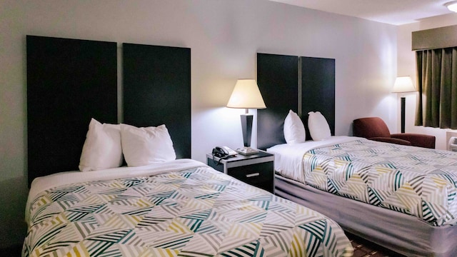 2 Full Beds | Mobil Access Tub Nsmk Micfridg